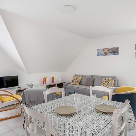 Escapade En Duo Au Coeur De Sarzeau Apartment Exterior foto