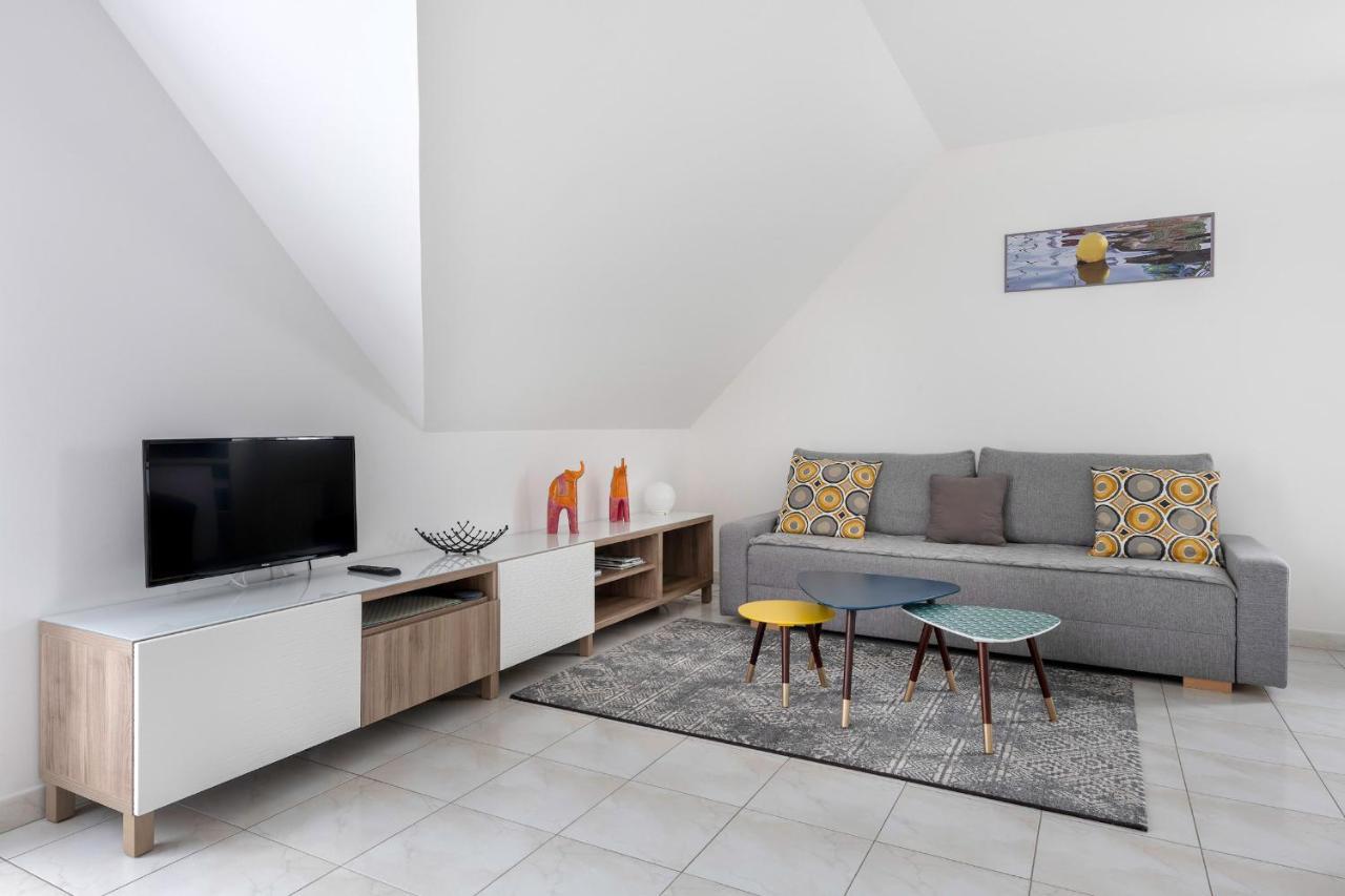 Escapade En Duo Au Coeur De Sarzeau Apartment Exterior foto