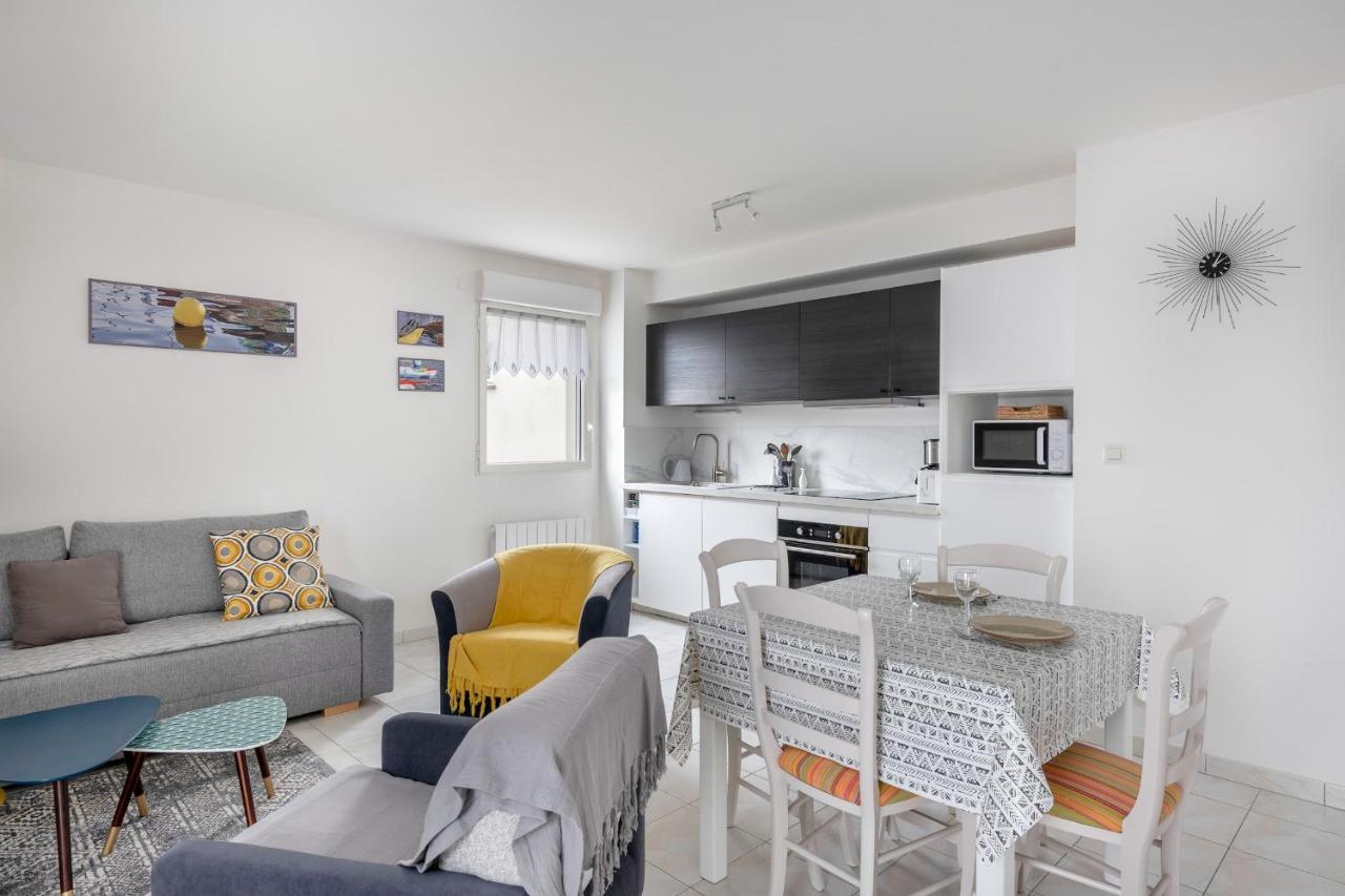 Escapade En Duo Au Coeur De Sarzeau Apartment Exterior foto